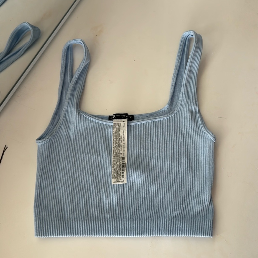 Blue cropped tank top from Zara size extra small